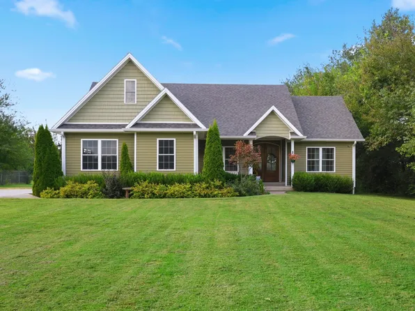 314 High St, Harrodsburg, KY 40330
