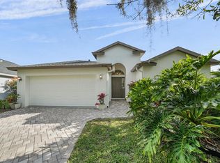 9936 Stockbridge Dr, Tampa, FL 33626