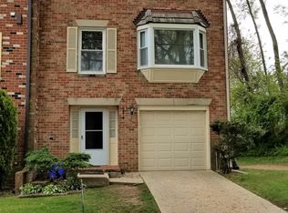 10912 Pebble Run Dr, Silver Spring, MD 20902