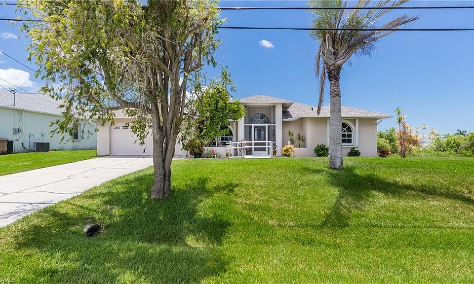 1st image of 1100 NW 3rd AVE