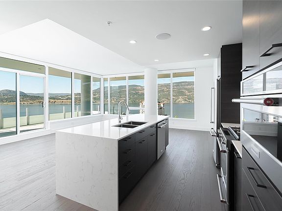 2nd image of 1181 Sunset Dr #2205