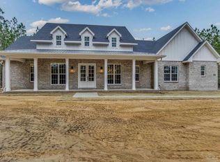 8892 Naturewalk Dr, Jay, FL 32565