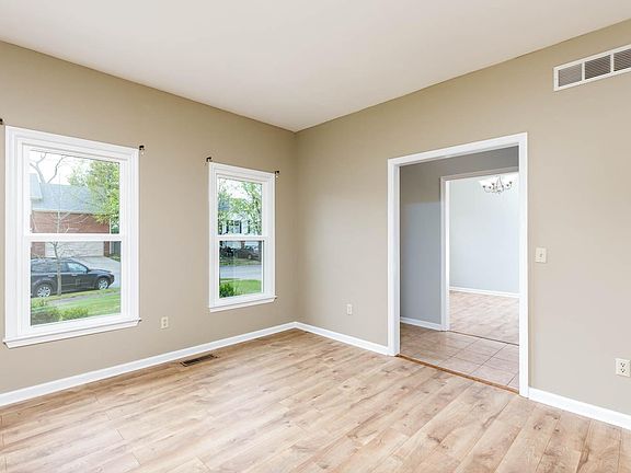 4th image of 805 Palomino Ln