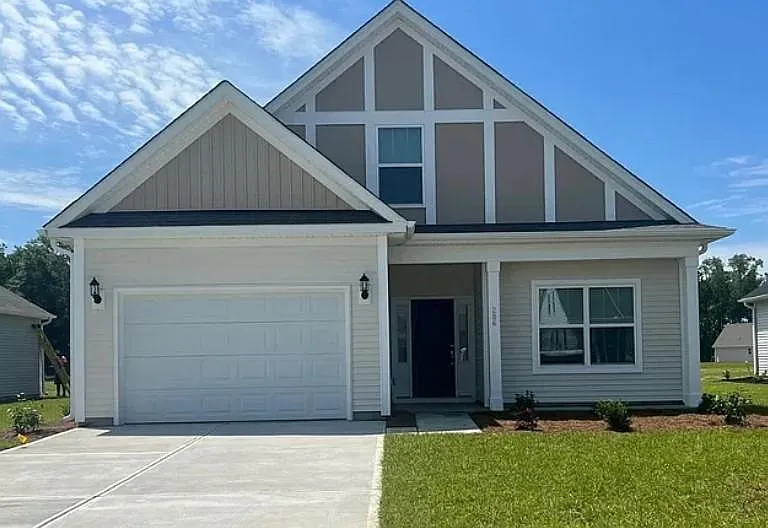 286 Portofino Dr — Photo 1