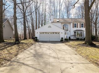 751 Lanark Ln, Painesville, OH 44077