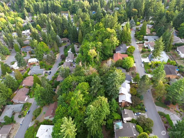 4504 145th Place SE, Bellevue, WA 98006