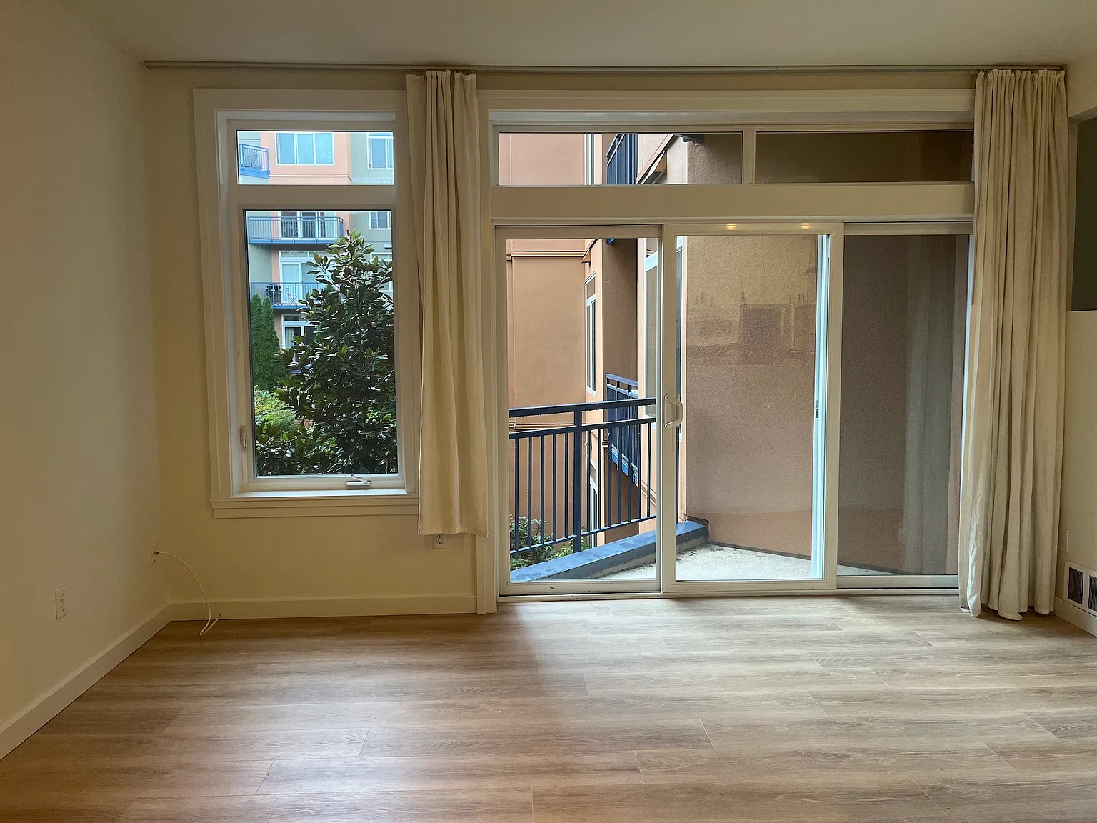 2414 1st Ave — Photo 3