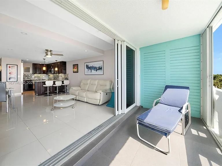 2840 N Ocean Blvd #404 — Photo 8