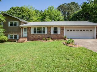 150 Tony Dr, Carrollton, GA 30117