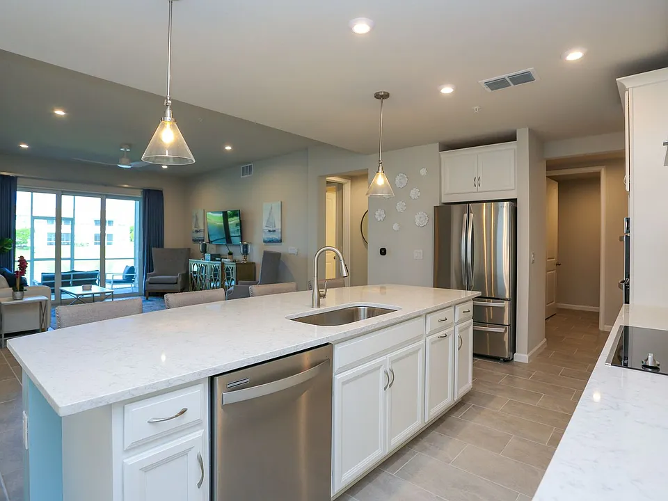 4709 Arboretum Cir #101