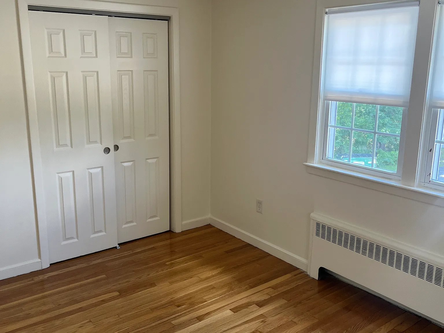 2 bed, 805 sqft, $2,000 — Photo 2