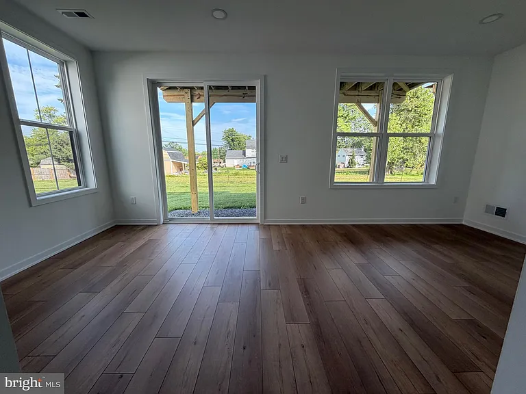 111 Brianna Ct #6 — Photo 49