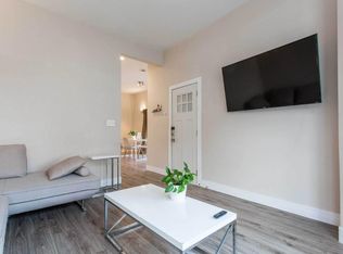 3558 N Wilton Ave #2, Chicago, IL 60657