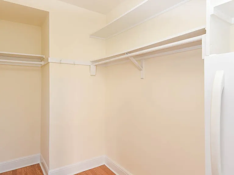 3335 W Diversey Ave #712 — Photo 14