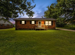 583 Magnolia Dr, Mount Sterling, KY 40353