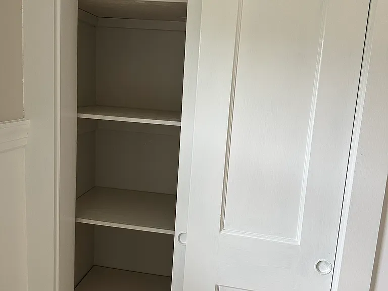 20 Flaggy Meadow Rd #2 — Photo 5