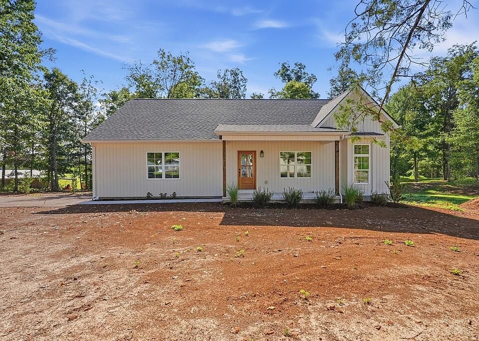 1st image of 500 Luna Rd