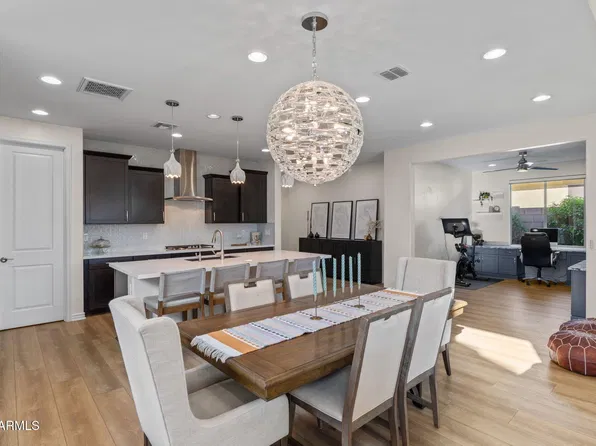 609 E PASARO Drive, Phoenix, AZ 85085