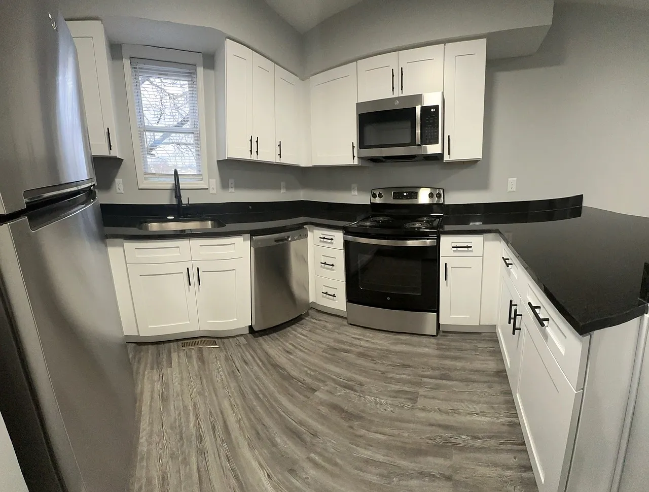 The Stapleton — Photo 3