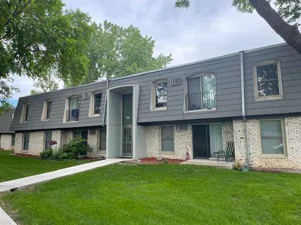 711 11th Ave S, Hopkins, MN