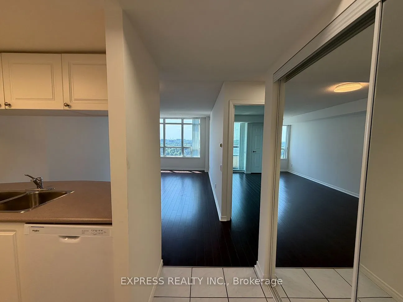 1 bed, $2,500 — Photo 1
