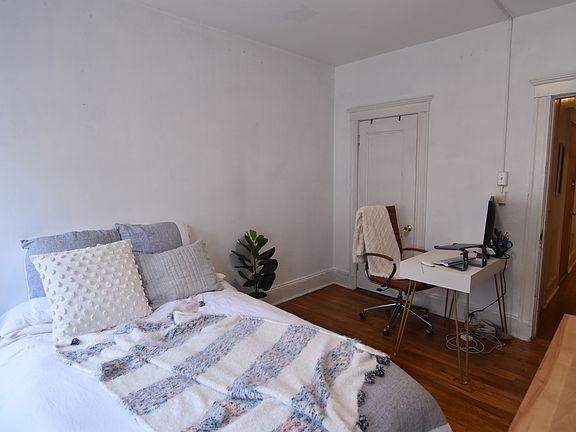 5th image of 37 Dwight St APT 4