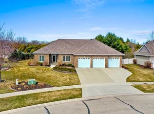 2137 Lucille Ct, Green Bay, WI 54313