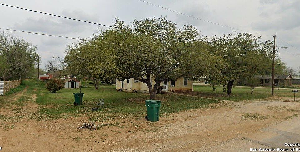 1st image of 303 Campbell