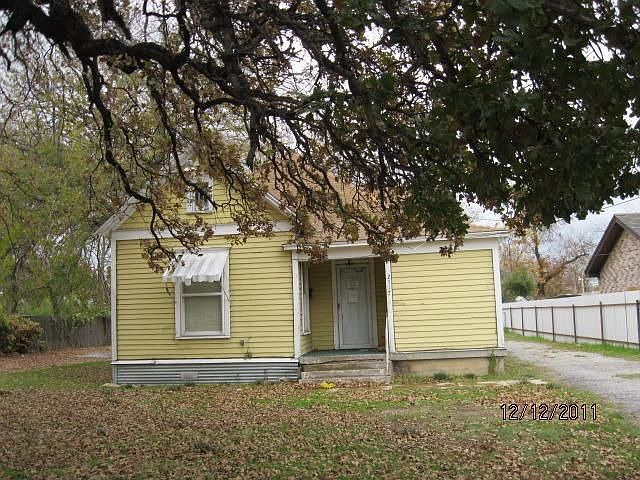 1st image of 2517 McLemore Ave