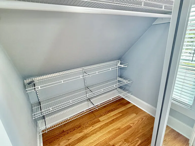162 Salem St #3 — Photo 10