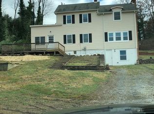 1 Black Oak Ln, Westminster, MD 21157