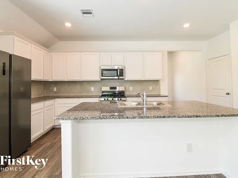 3037 Newcastle Crest Ln — Photo 6