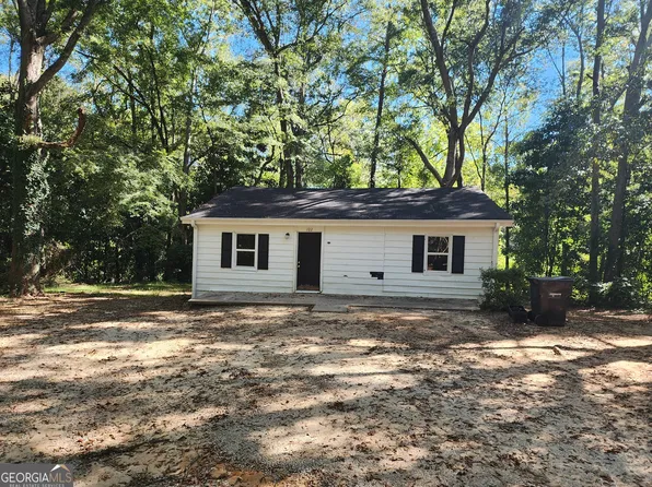 122 Pritchett Cir, Barnesville, GA 30204
