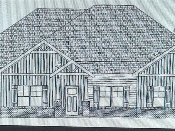 271 Lee Rd #169, Opelika, AL 36804