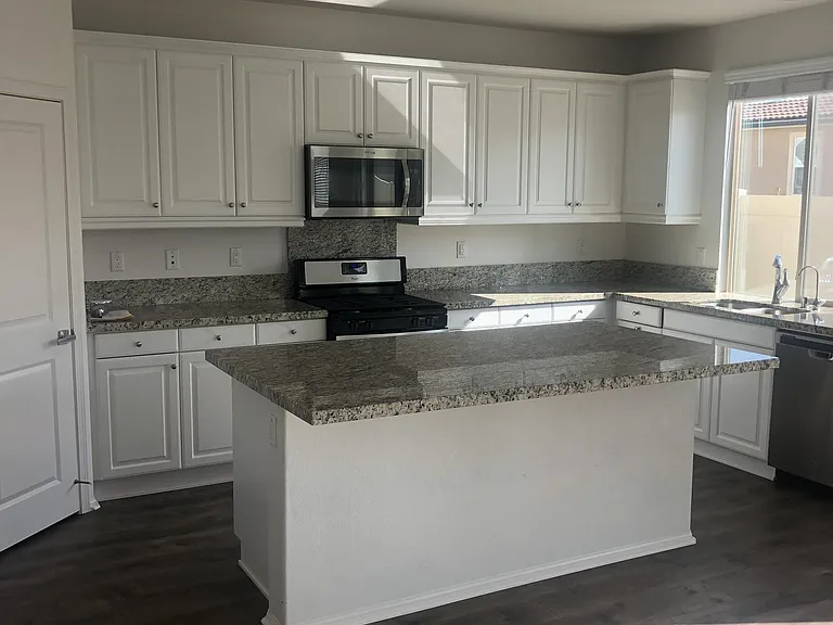 2837 Villa Catalonia Ct — Photo 3