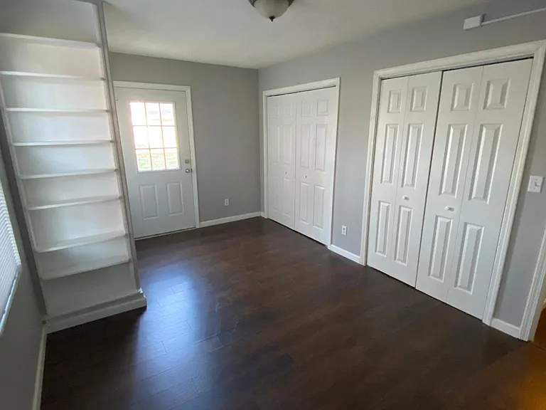 204 E Hanover St — Photo 15
