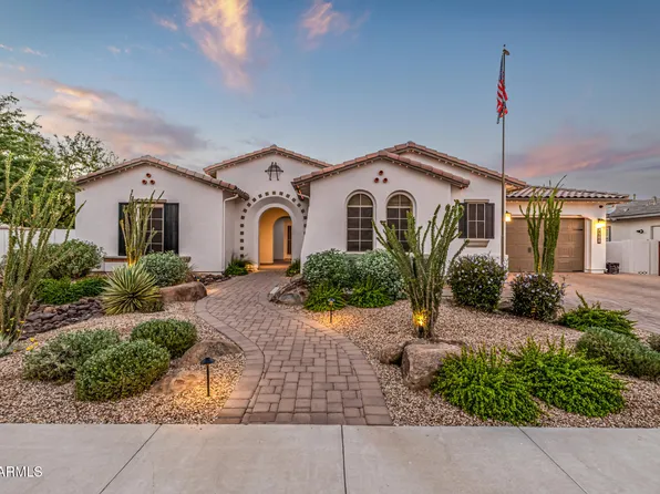 7588 S PEPPERTREE Drive, Gilbert, AZ 85298