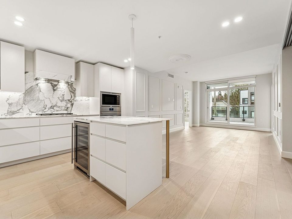 1st image of 3668 W 10th Ave #304