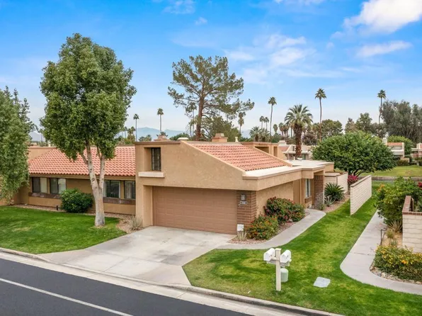7562 Regency Dr, Palm Springs, CA 92264