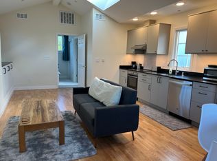 942 Clara Dr #A, Palo Alto, CA 94303