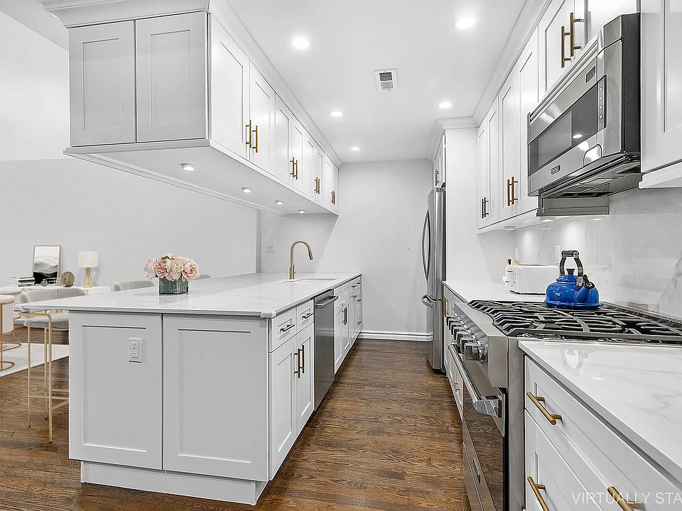 1st image of 176 Broadway APT 7A