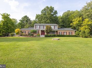 408 Big Oak Rd, Yardley, PA 19067