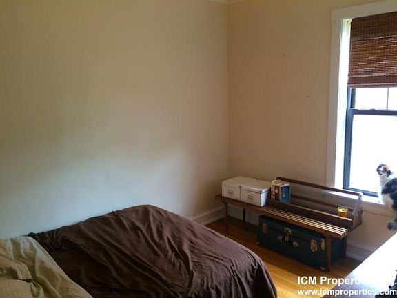 4th image of 3933 N Keeler Ave #3D