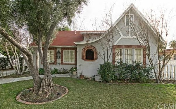 1st image of 438 W Kenoak Dr