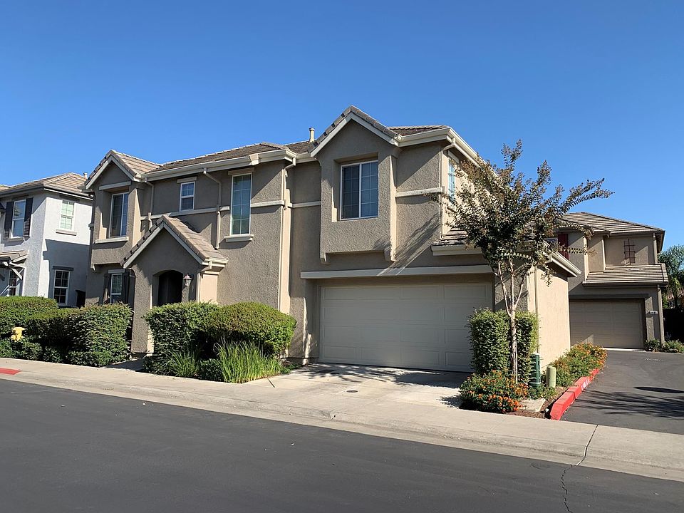 1st image of 8476 Cortina Cir