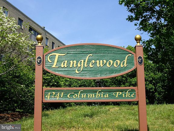 2nd image of 4241 Columbia Pike APT 204