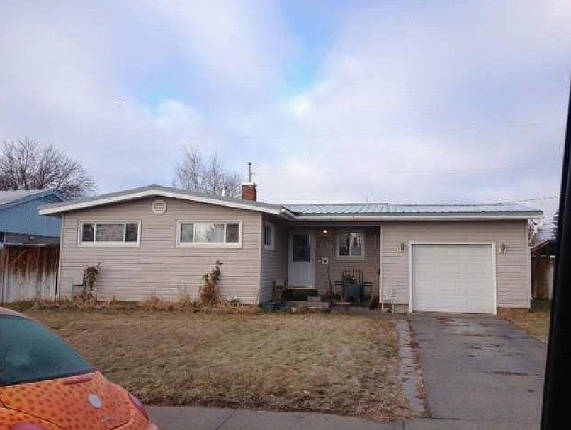 2nd image of 1330 Bower Dr