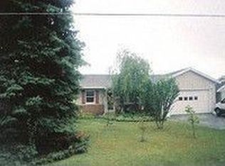 3277 Lake Dr, Fort Gratiot, MI