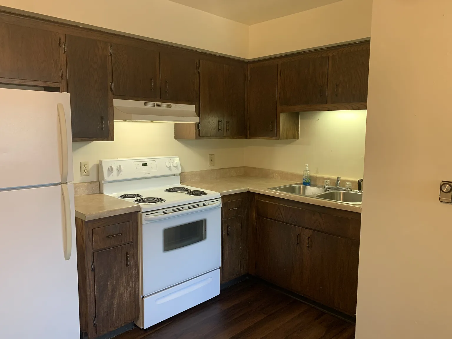 3240 Packer Drive - 201 — Photo 3