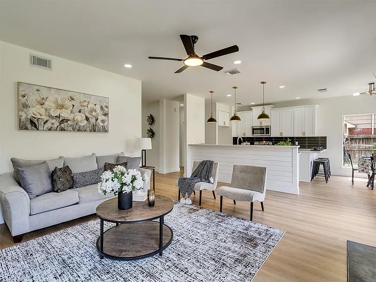 246 Cedar Elm Ln — Photo 12